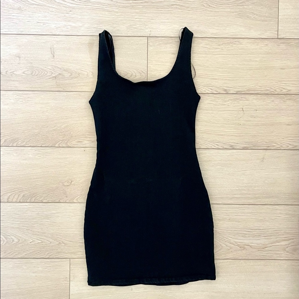NEVER WORN, zara black mini dress, size M